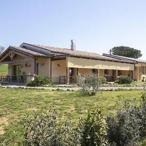 Casa Ricci Magliano in Toscana